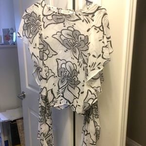 Molly Bracken - Nwot